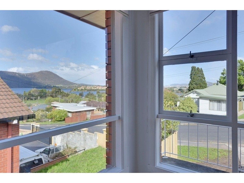 4 Wakehurst Road, Austins Ferry TAS 7011