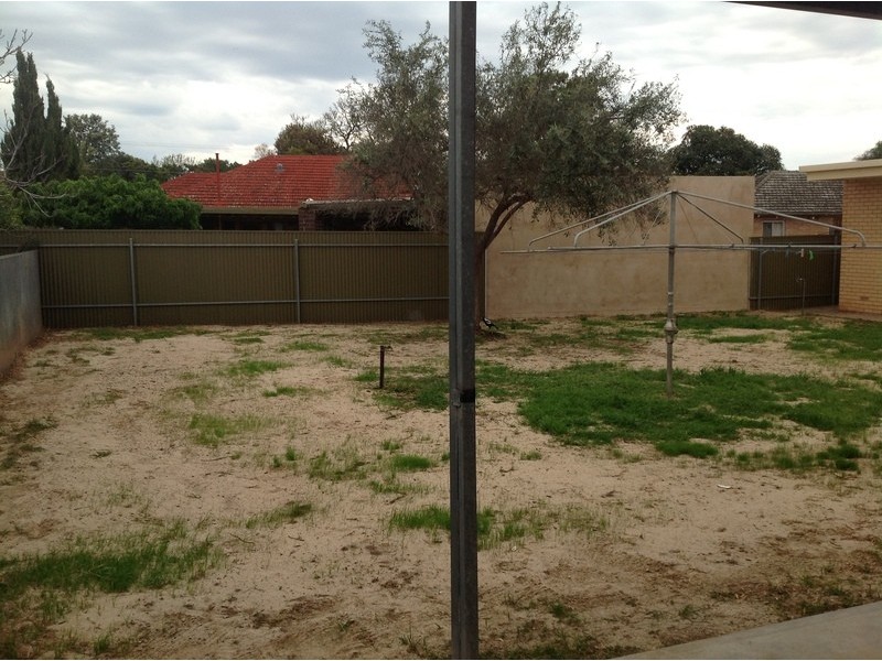 15 Wicks Ave, Felixstow SA 5070