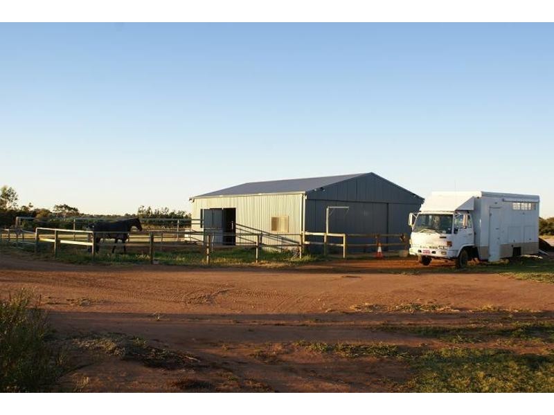 Moonyoonooka WA 6532