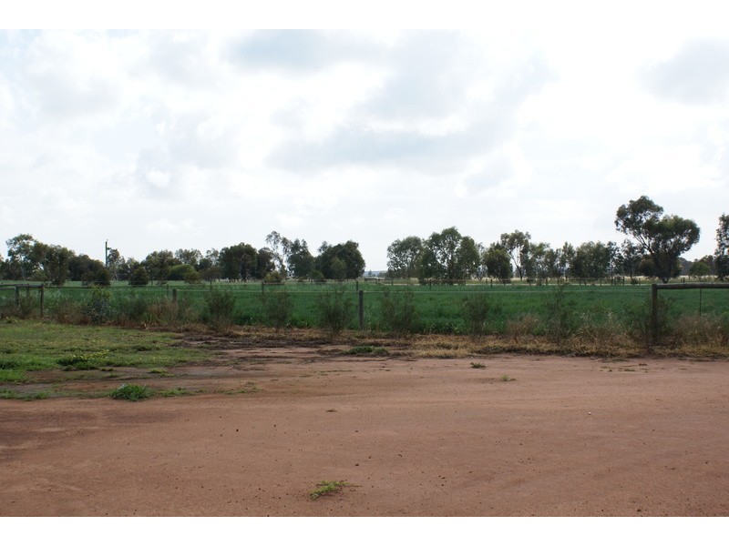 Moonyoonooka WA 6532