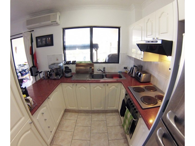 4/110 Pashen St, Morningside QLD 4170