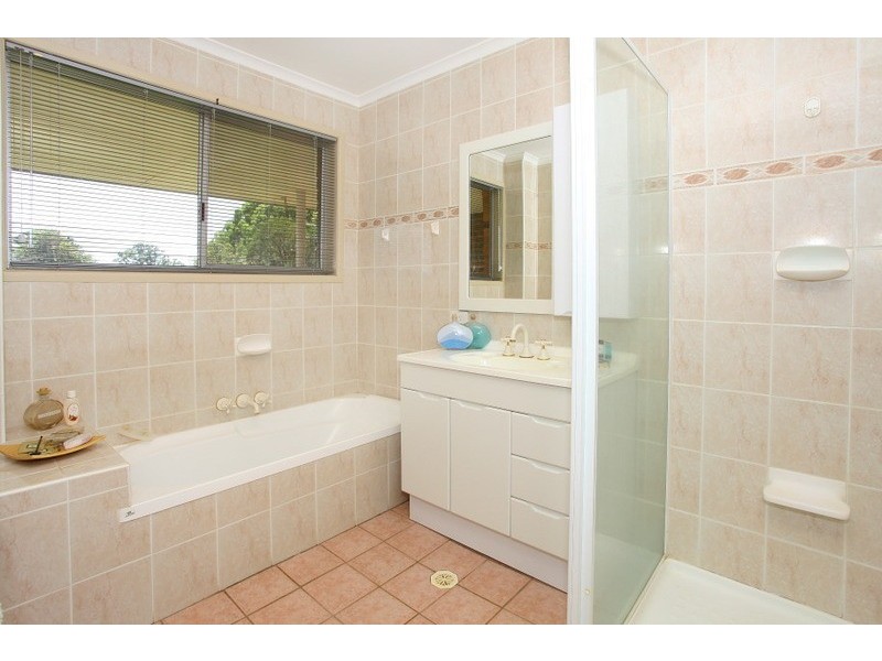 2 Bongaree Road, Terranora NSW 2486
