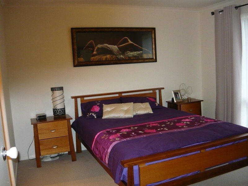 170 Clarke St, Howlong NSW 2643