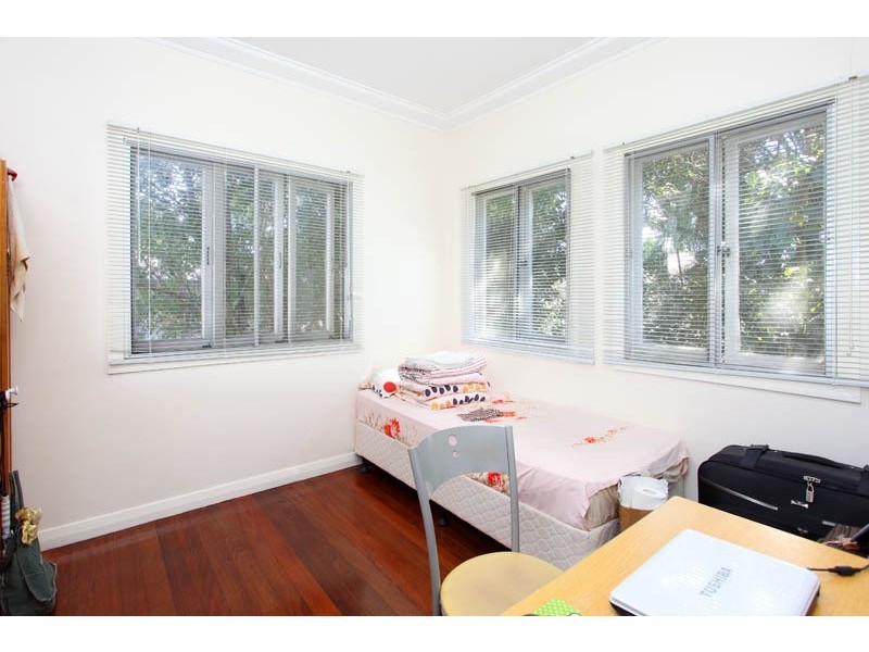 1 & 2/7 Line  St, Woolloongabba QLD 4102