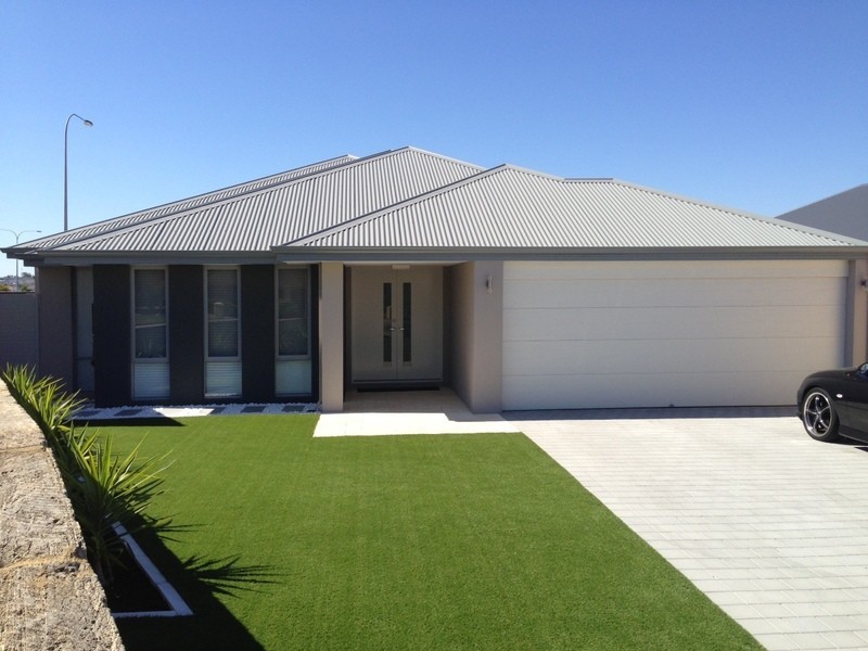 12 Graymont Close, Darch WA 6065