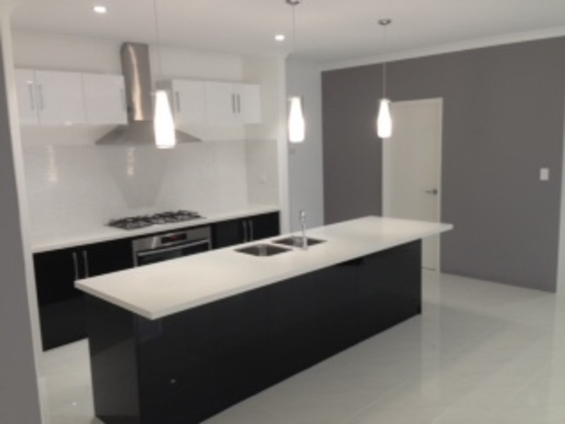 12 Graymont Close, Darch WA 6065