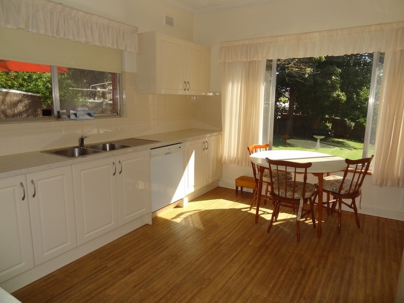 11 Buchan Ave, Beaumont SA 5066