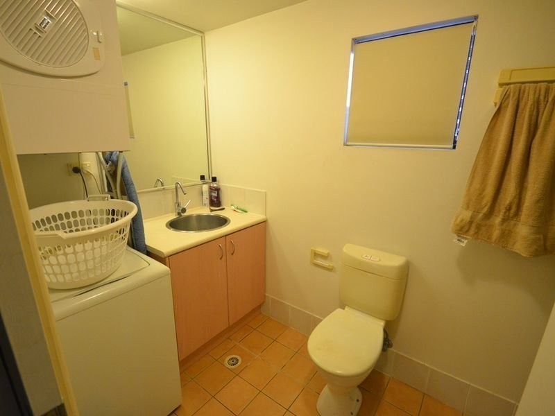 10/84  Lytton Rd, East Brisbane QLD 4169