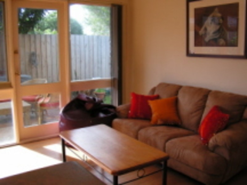 3/5 Gleneagles Ave, Mornington VIC 3931