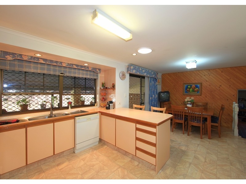 5  Ward Court, Kepnock QLD 4670