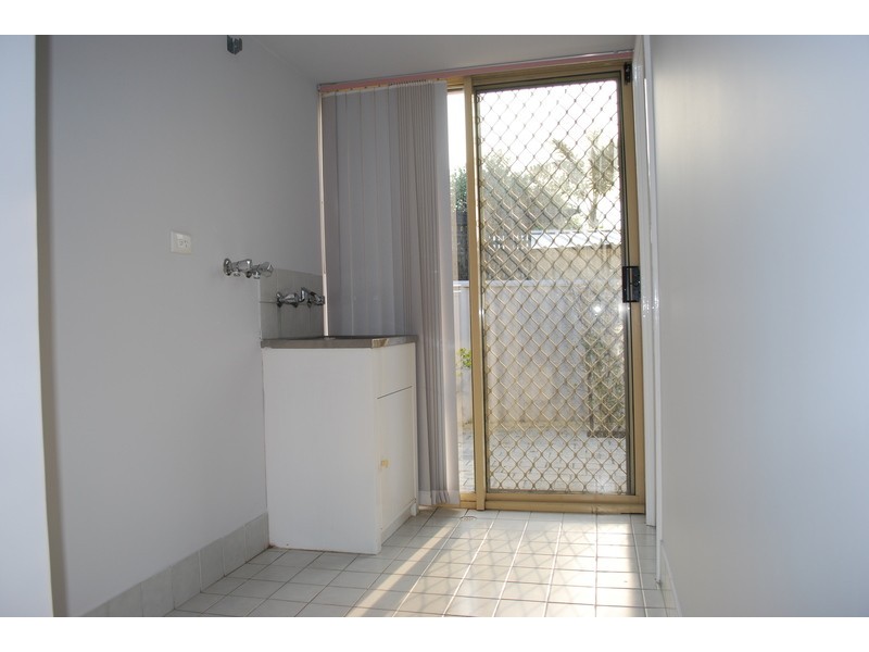 3 Jennifer Place, Alexander Heights WA 6064