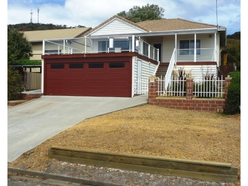 5 Bourke St, Albany WA 6330