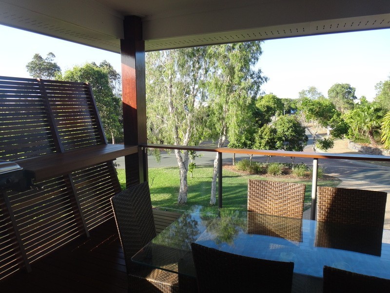 2 Merkara Crescent, Twin Waters QLD 4564