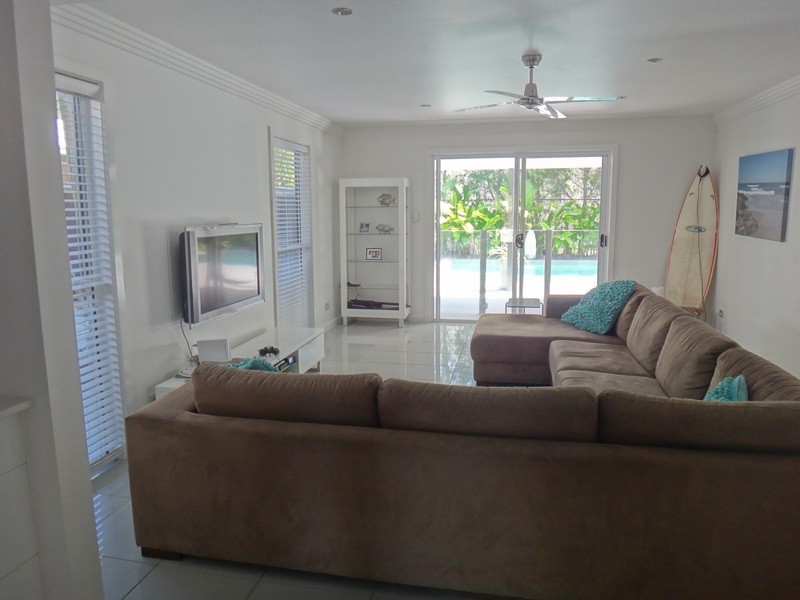 2 Merkara Crescent, Twin Waters QLD 4564