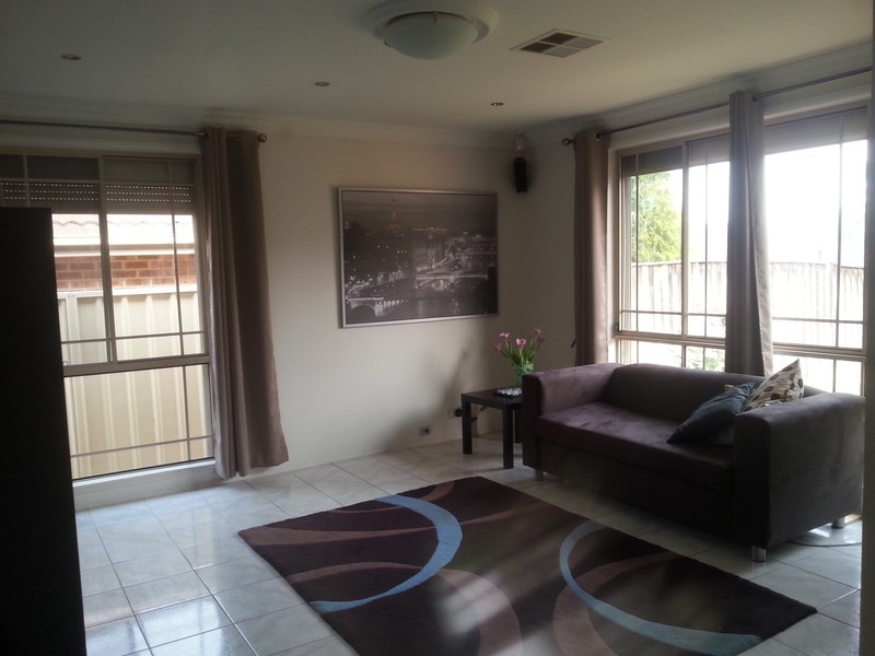 21  Pardalote Place, Glenmore Park NSW 2745