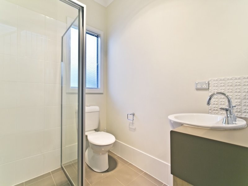 20 Dutton Ave, Mawson Lakes SA 5095