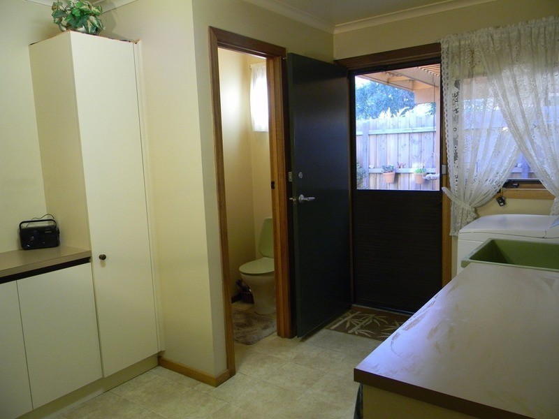1 Armiston Grove, Altona Meadows VIC 3028