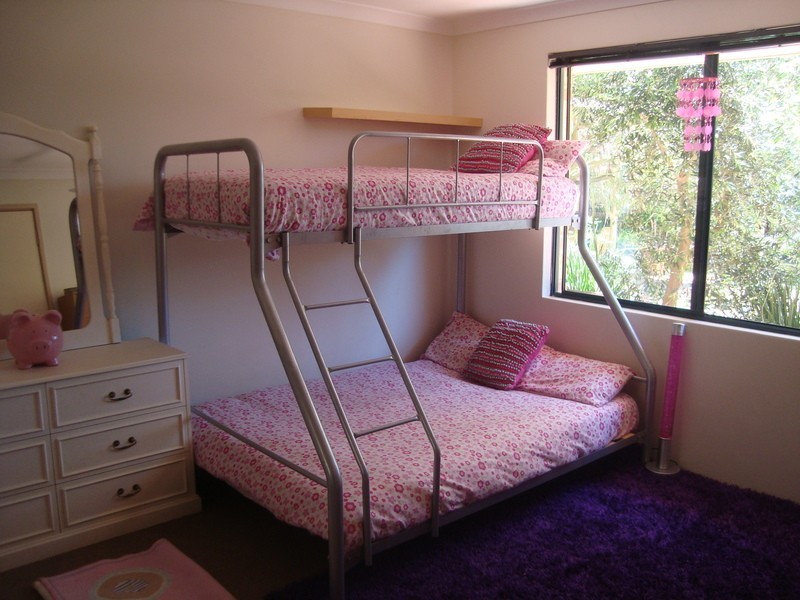 1045 Cook St, Mount Helena WA 6082