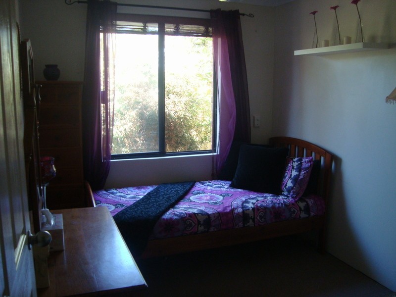 1045 Cook St, Mount Helena WA 6082
