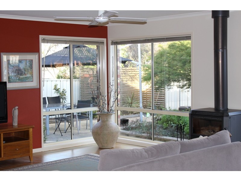 6 Dava Court, Kangaroo Flat VIC 3555