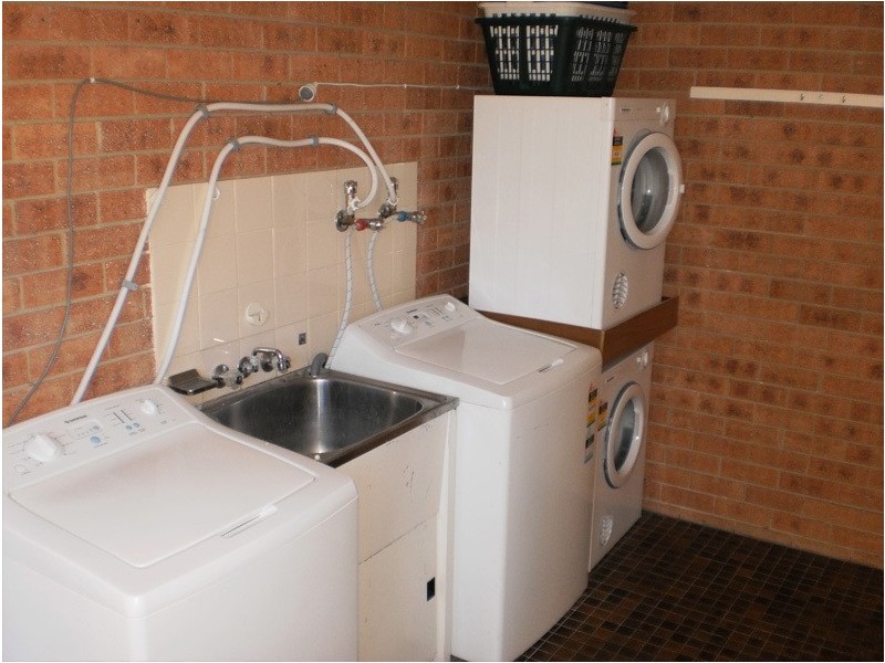 8 Stewart Crescent, Armidale NSW 2350