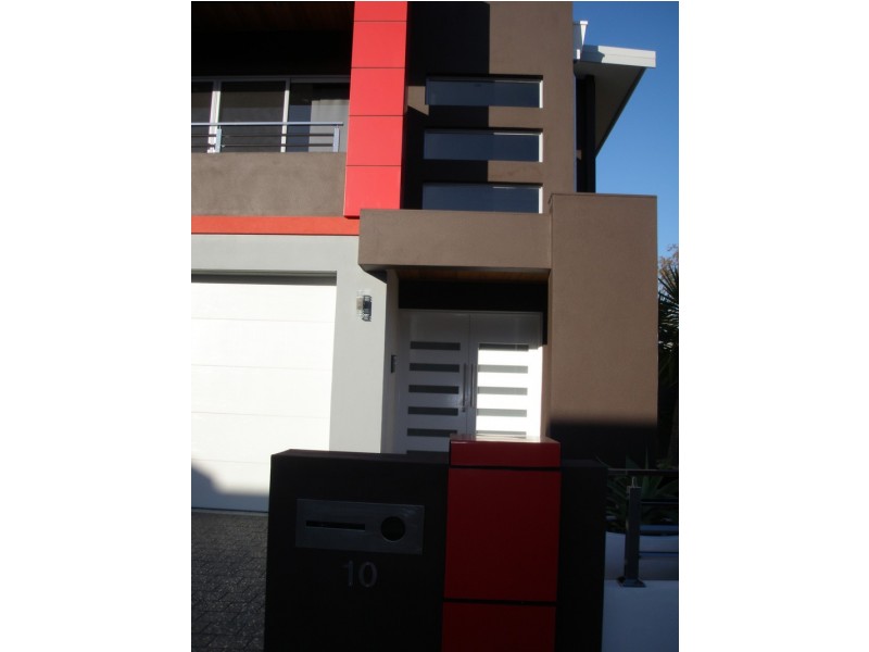 10 Fullston Way, Beaconsfield WA 6162