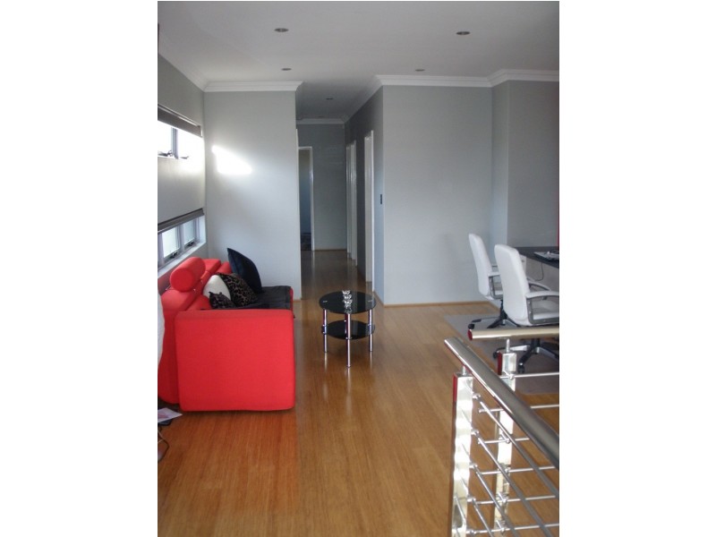 10 Fullston Way, Beaconsfield WA 6162