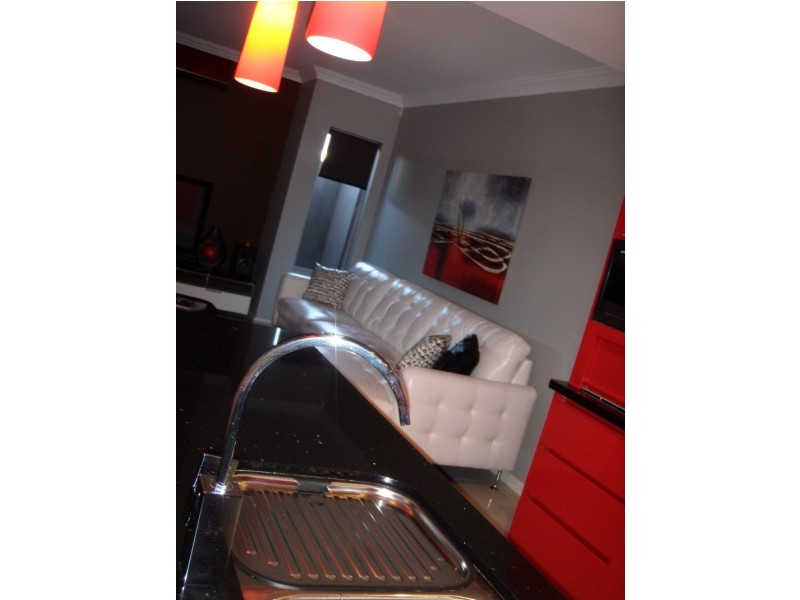 10 Fullston Way, Beaconsfield WA 6162