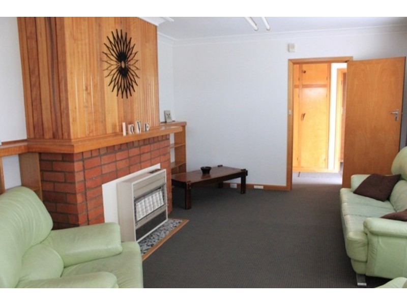 17 Malunga Street, Kings Meadows TAS 7249