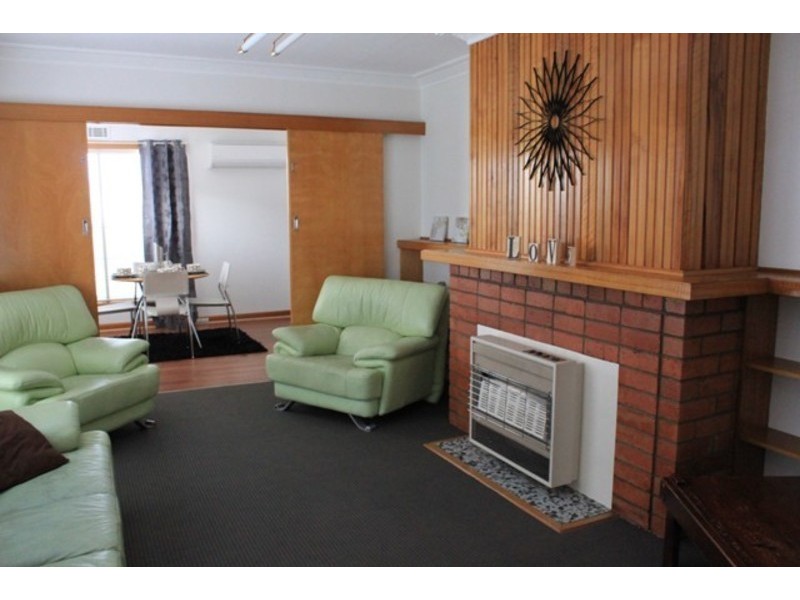 17 Malunga Street, Kings Meadows TAS 7249