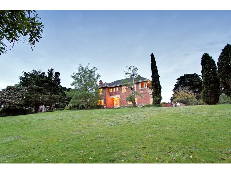 140 Bonds Rd, Templestowe VIC 3106