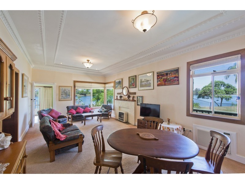 8 Dovedale St, Grafton NSW 2460