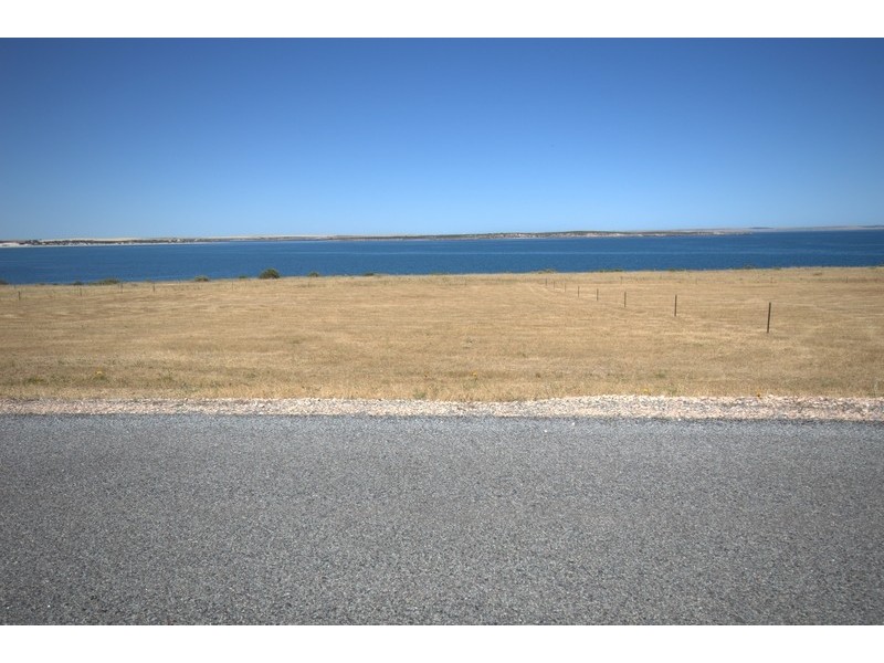 Lot 16 SEAVIEW ROAD, Perlubie SA 5680