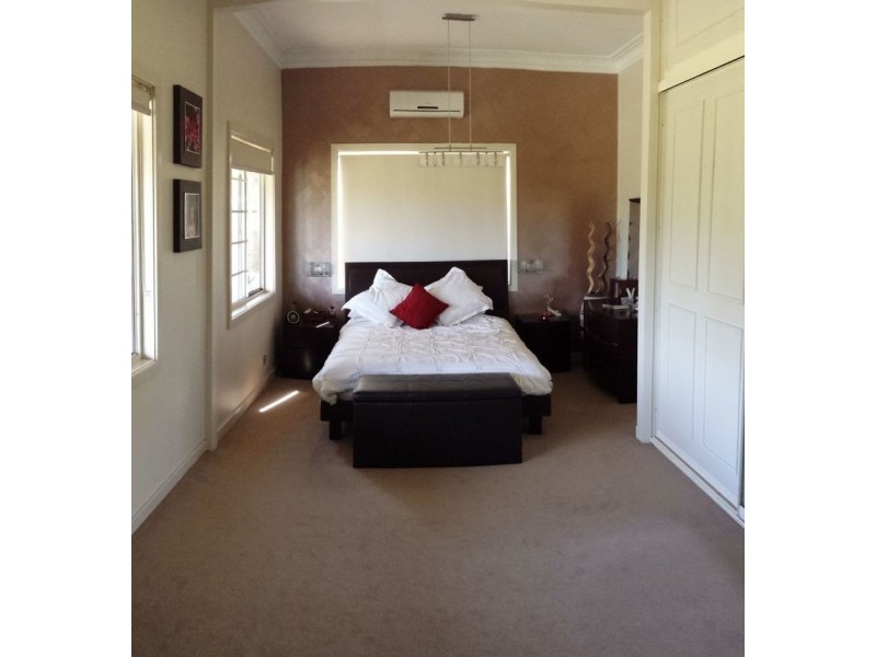 10 Narrang St, East Maitland NSW 2323