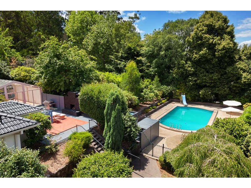 29 One Tree Hill Rd, Ferny Creek VIC 3786