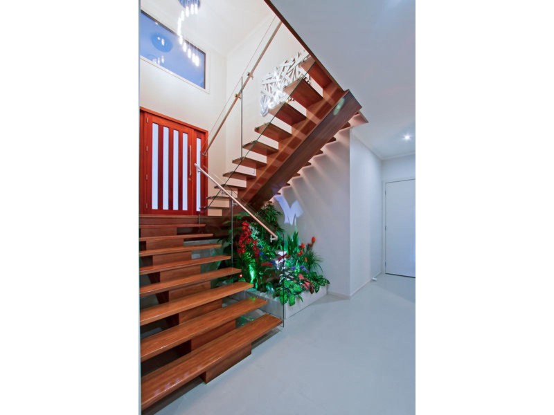 4 Koolang Crescent, Reedy Creek QLD 4227