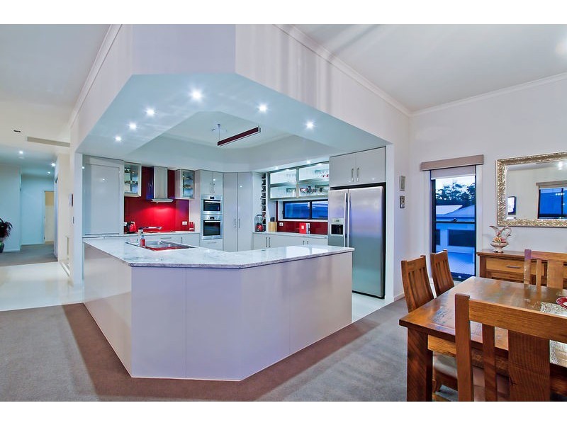 4 Koolang Crescent, Reedy Creek QLD 4227