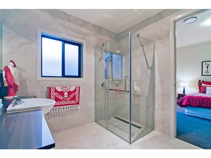 4 Koolang Crescent, Reedy Creek QLD 4227