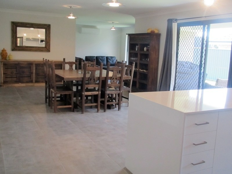147 Northlakes Drive, Cameron Park NSW 2285