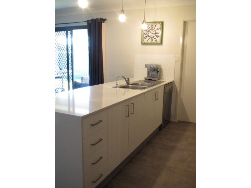 147 Northlakes Drive, Cameron Park NSW 2285