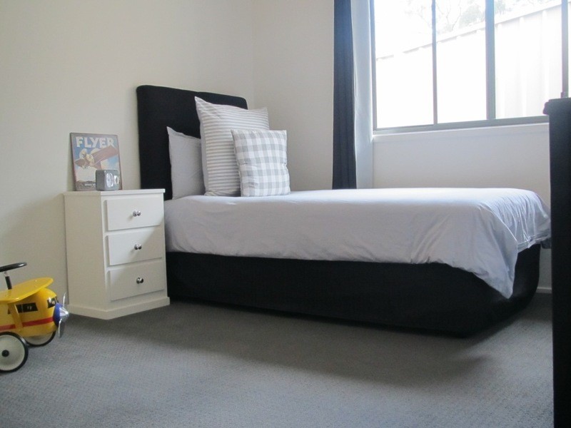 147 Northlakes Drive, Cameron Park NSW 2285