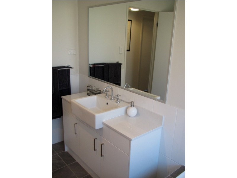 147 Northlakes Drive, Cameron Park NSW 2285