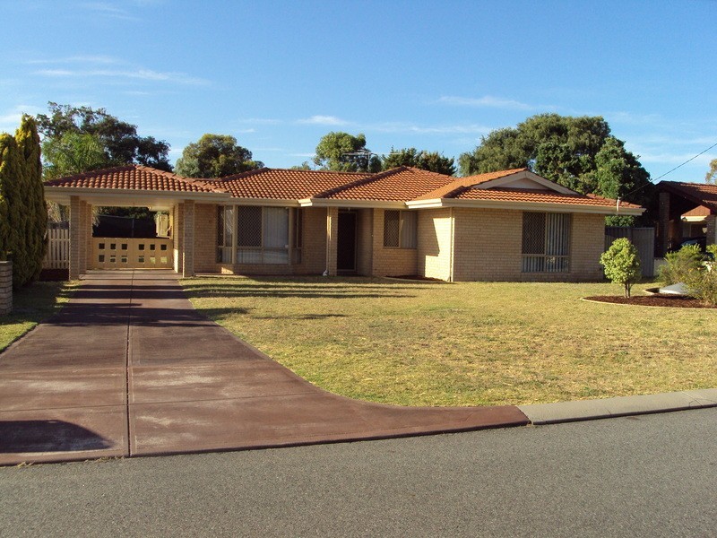 3 Willis Street, Warnbro WA 6169