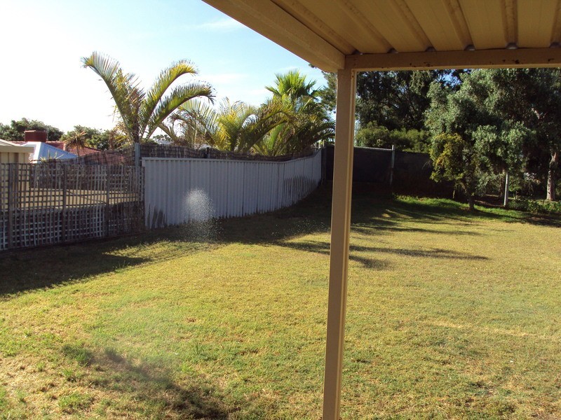 3 Willis Street, Warnbro WA 6169