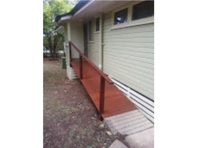 8 Odette St, Leichhardt QLD 4305