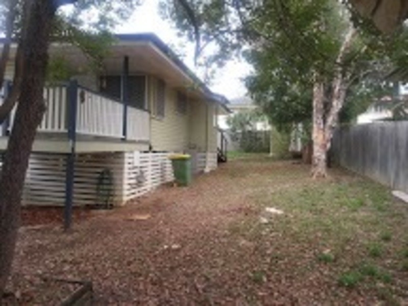 8 Odette St, Leichhardt QLD 4305