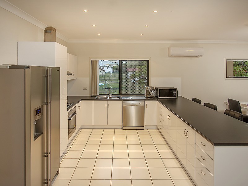 2/29 Sparkes Street, Chermside QLD 4032