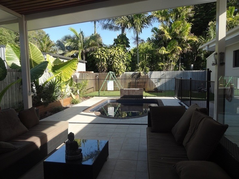 2 Corymbia Court, Andergrove QLD 4740