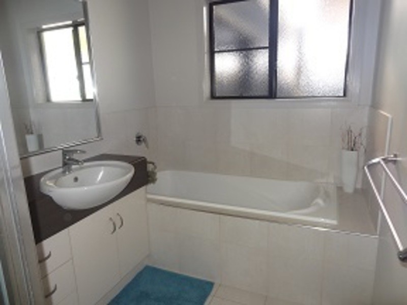 2 Corymbia Court, Andergrove QLD 4740