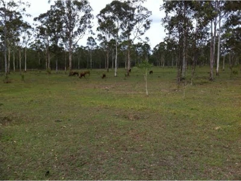 1010  Roundhill Rd, Captain Creek QLD 4677